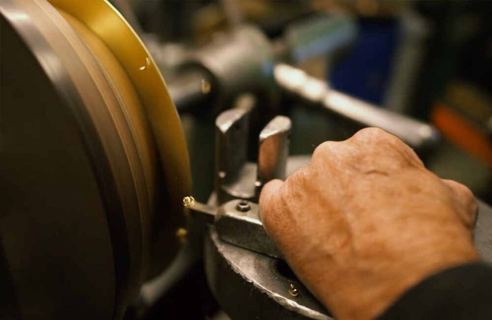 Traditional Hand Metal Spinning